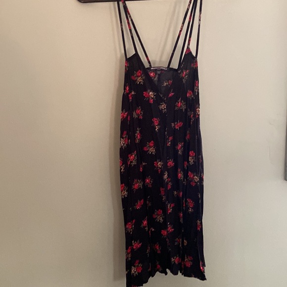 Brandy Melville Lot *RARE* items - Picture 8 of 15